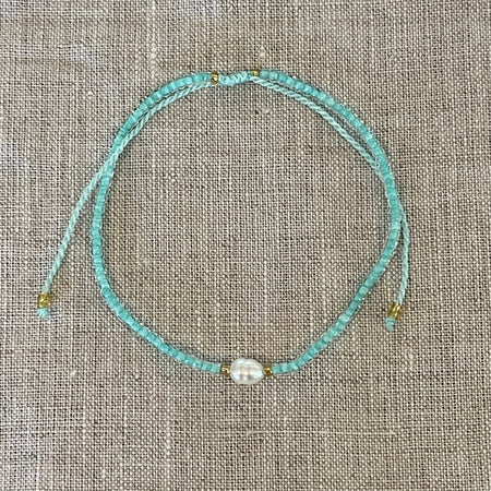 Pearl Bead Bracelet - detail view | Travel & Tide