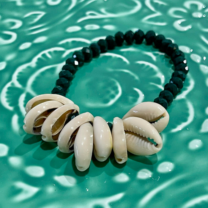 Green Shimmer Bead Cowrie Shell Bracelet