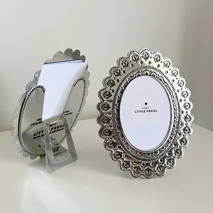 Oval Faux-tin frame - additional view | Travel & Tide