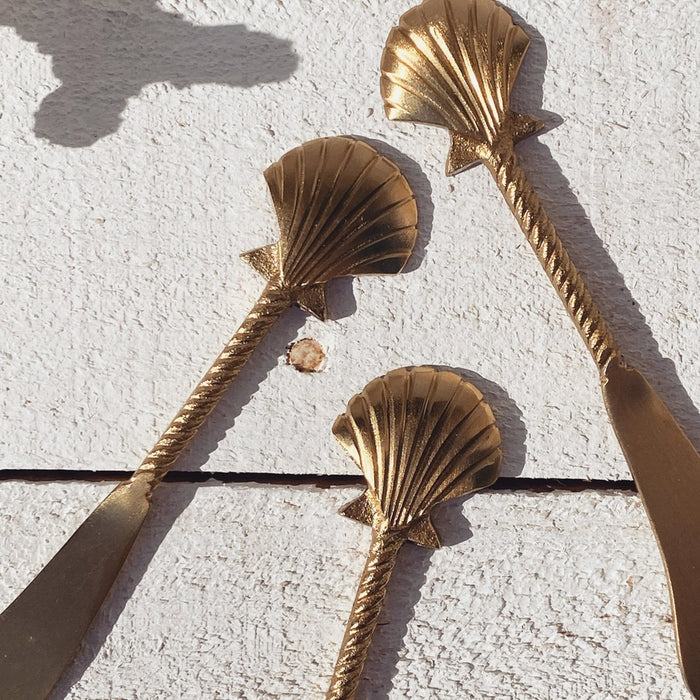 Gold Clam Shell Spreader - additional view | Travel & Tide