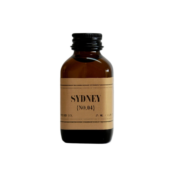 Diffuser Oil – Aromatherapy Fragrance Oils - close up | Travel & Tide