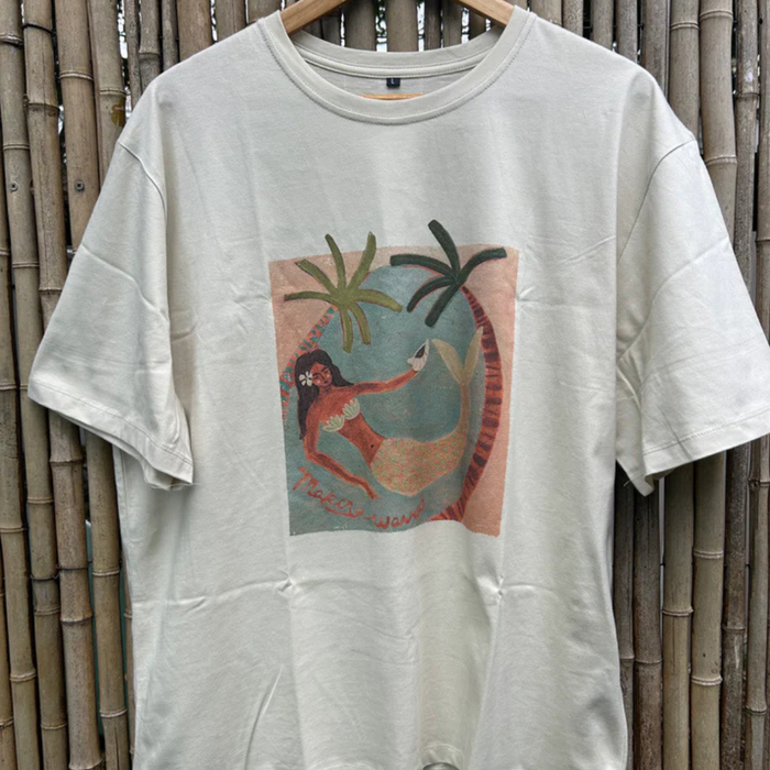 Making Waves Organic Cotton Tee - Sue Fantini Design - detail view | Travel & Tide