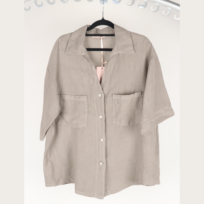 Coast Linen Shirt - detail view | Travel & Tide