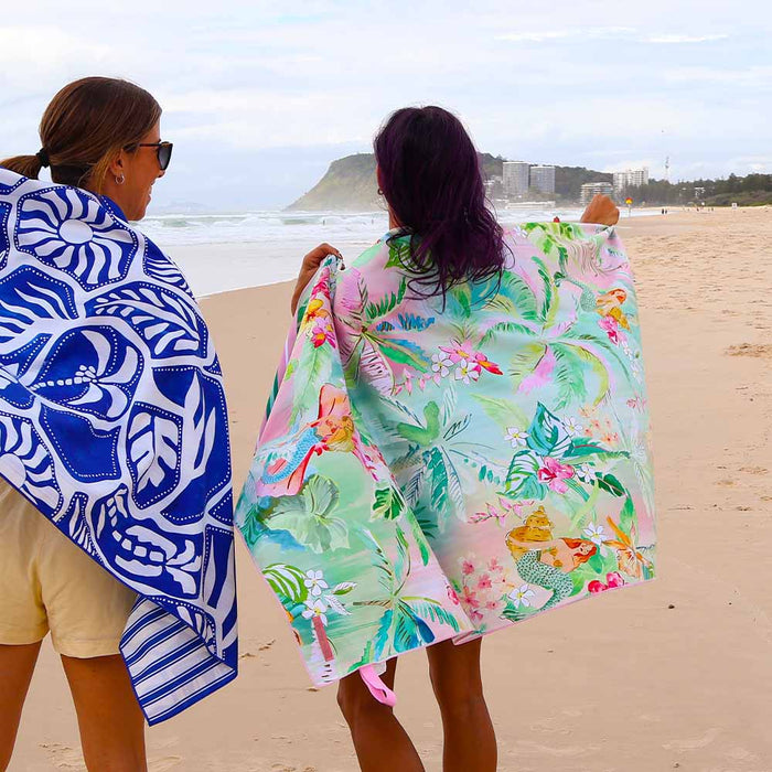 Sand free Tiki towel drying on hook using elastic strap loop - quick-dry microfibre beach towel

